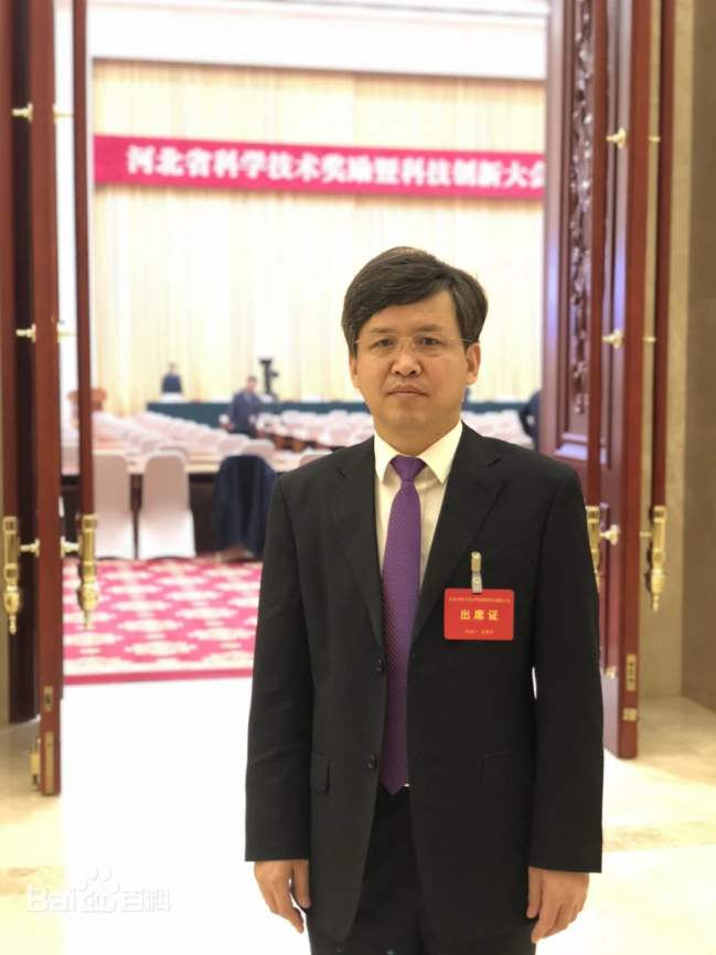 王贵玲研究员工作照